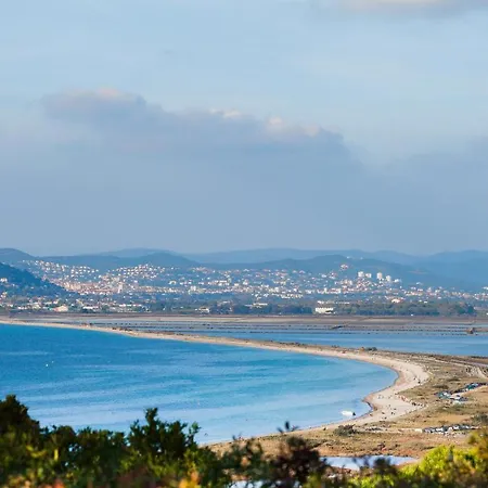 Emplacement Ideal Spacieux Clim Centre 히에레